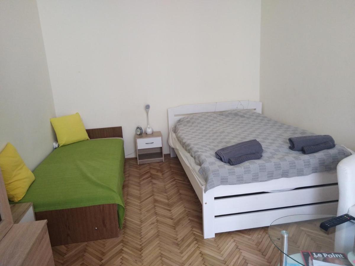 Adrienn Apartment Budapest Luaran gambar