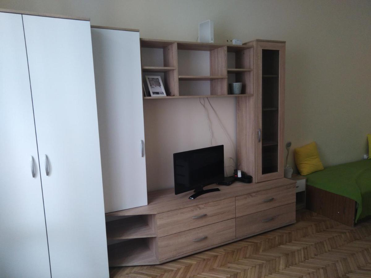 Adrienn Apartment Budapest Luaran gambar