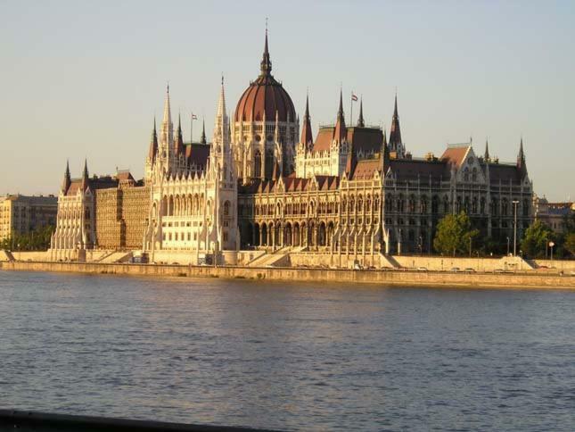 Adrienn Apartment Budapest Luaran gambar